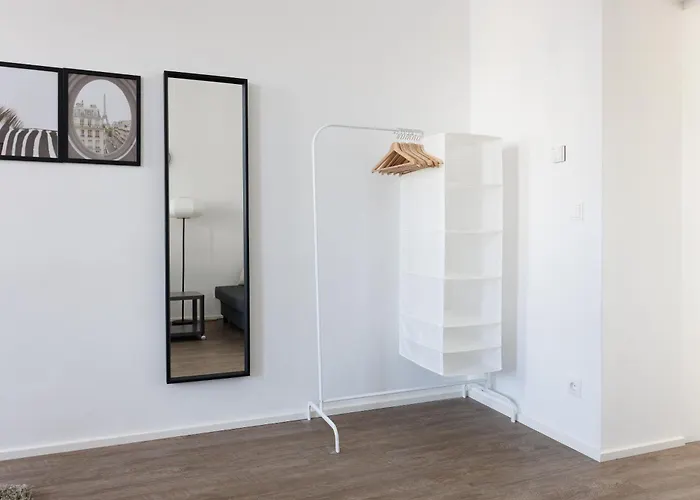 Grosszuegiges City-apartment * Vienna